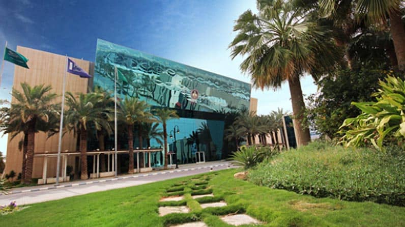 Law students attending Shura Council hearing